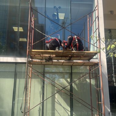 TERMOPANEL MURO CORTINA EN ALTURA